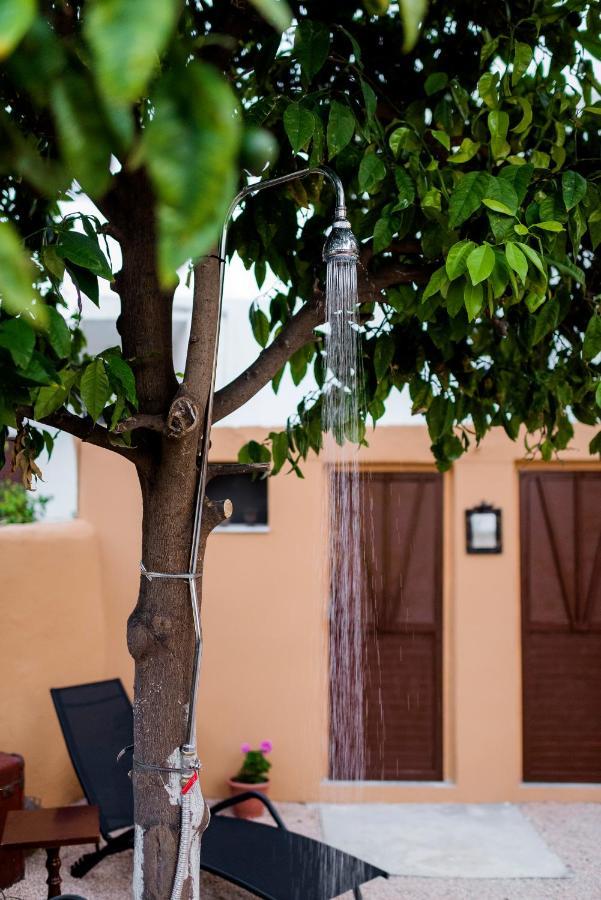 Kristina'S Apartments Rhodes City Bagian luar foto