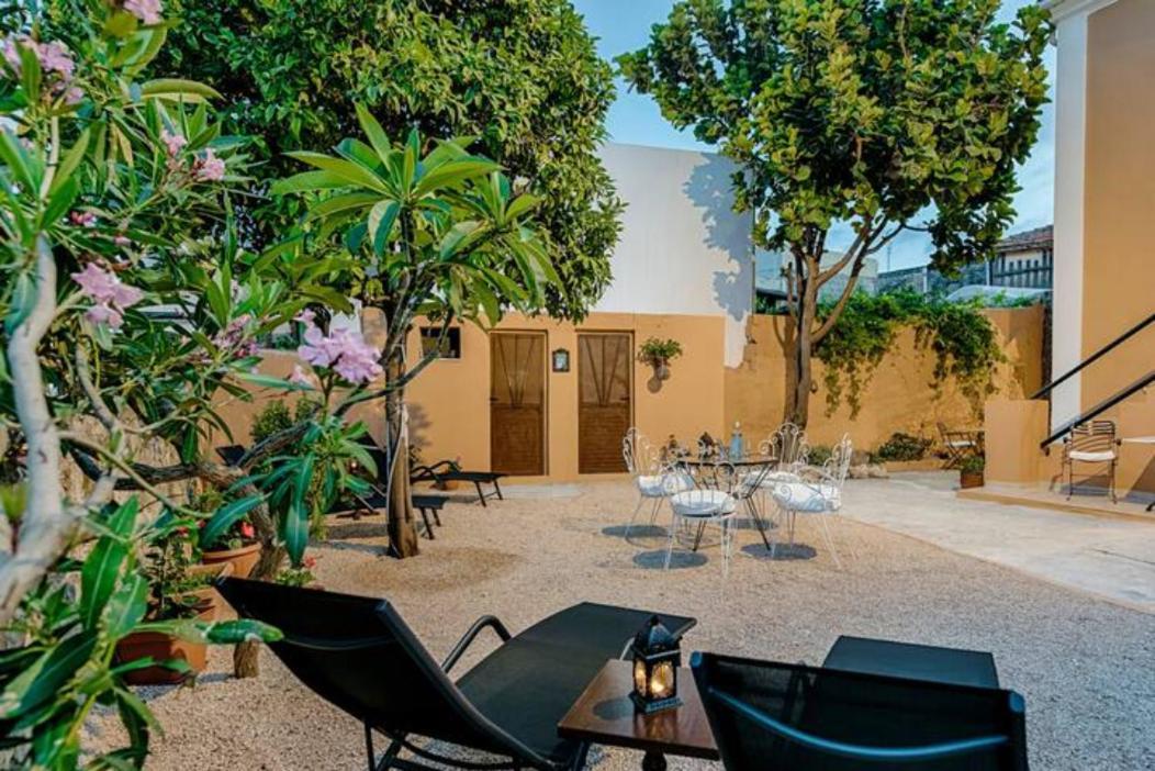 Kristina'S Apartments Rhodes City Bagian luar foto